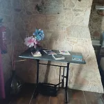 O Cabanel Albergue-bar * Villastose