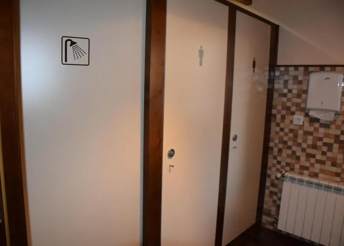 Hostel O Cabanel Albergue-bar